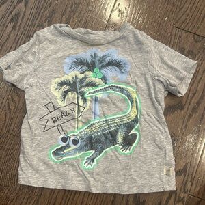 Stella McCartney toddler t shirt like new condition size 18 months.